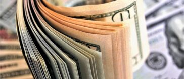 Experts Warn: Rising Interest Rates Threaten Affordable Loans for Homebuyers in 2023