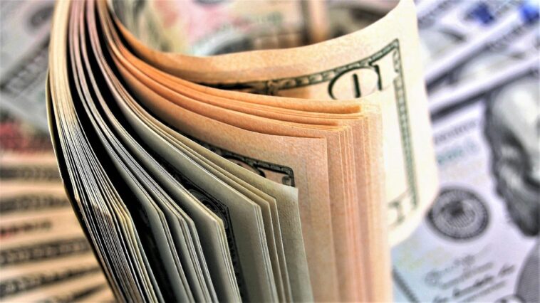 Experts Warn: Rising Interest Rates Threaten Affordable Loans for Homebuyers in 2023